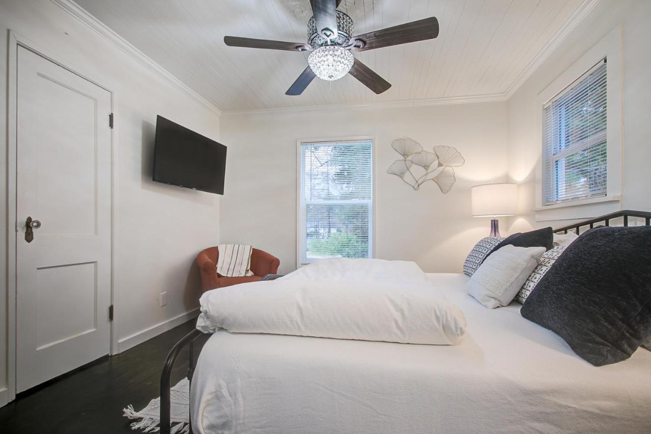 North Bend Downtown Cottage Экстерьер фото